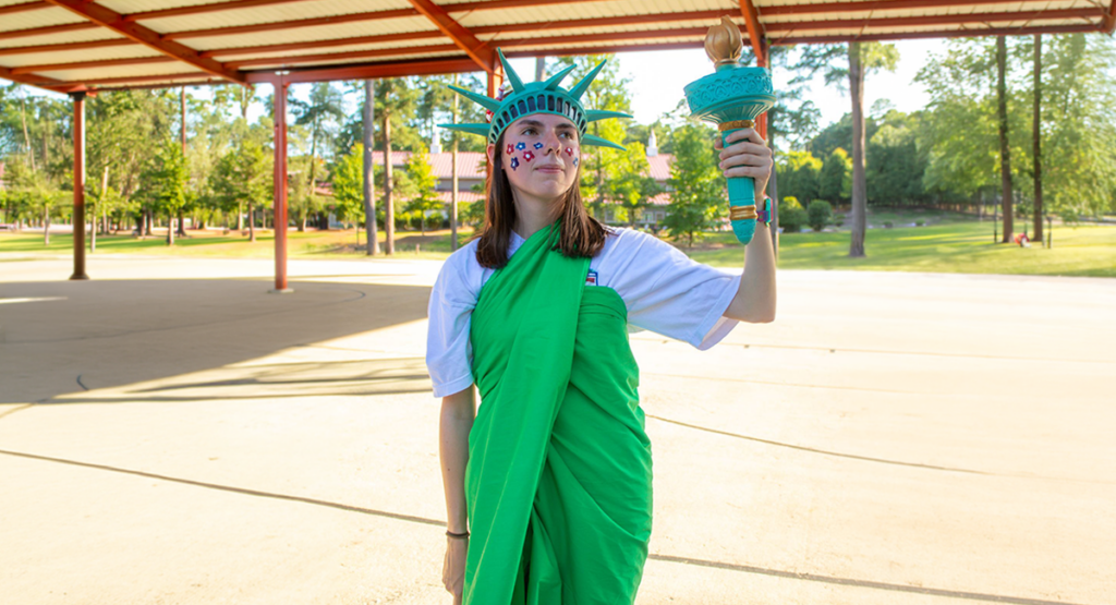 The-Statue-of-Liberty, Camp-Costumes, Costume Ideas
